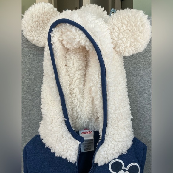 Disney Toddler - Sherpa Fleece Vest & hood with ears - Size 18M - Mickey Mouse - Picture 4 of 11